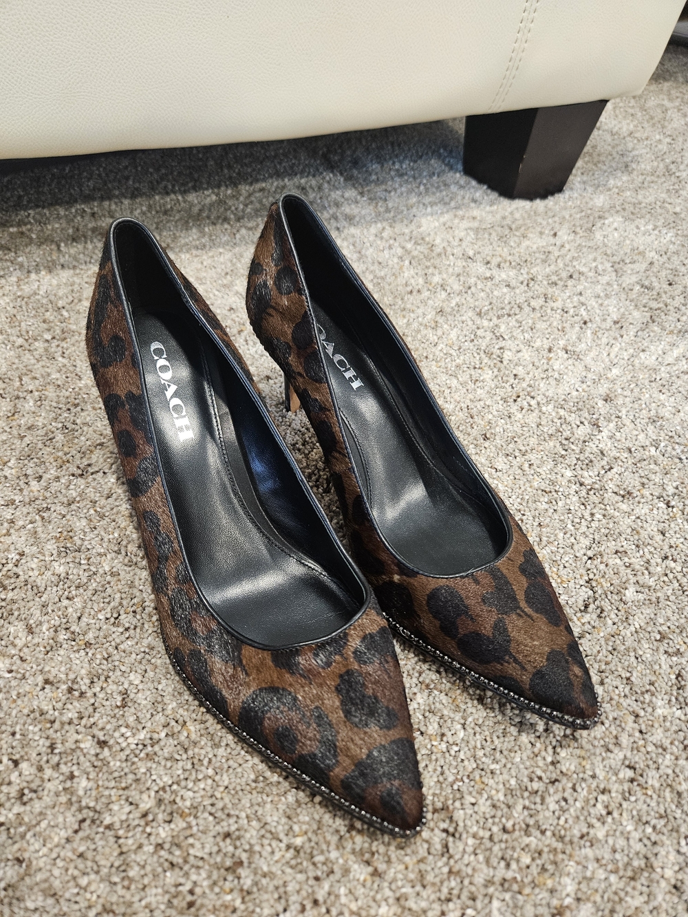 Coach Leopard-Print Pointed-Toe Pumps in Brown and Black. Smoke Pet Free Home